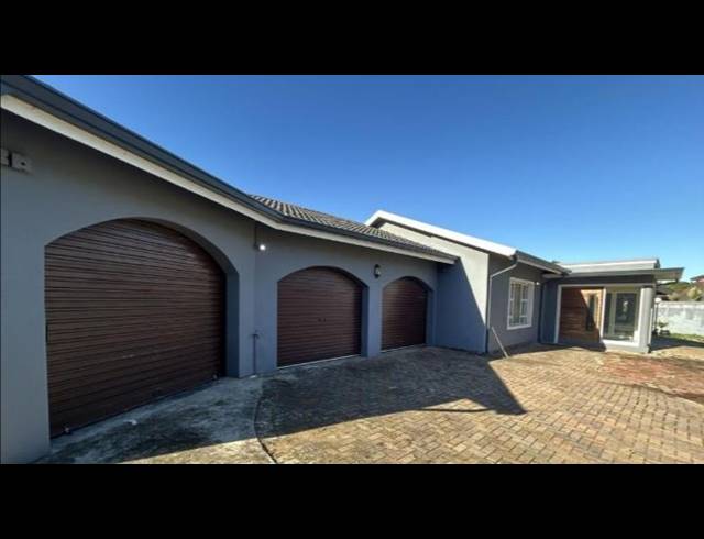 4 BEDROOM HOUSE FOR SALE IN MEER EN SEE